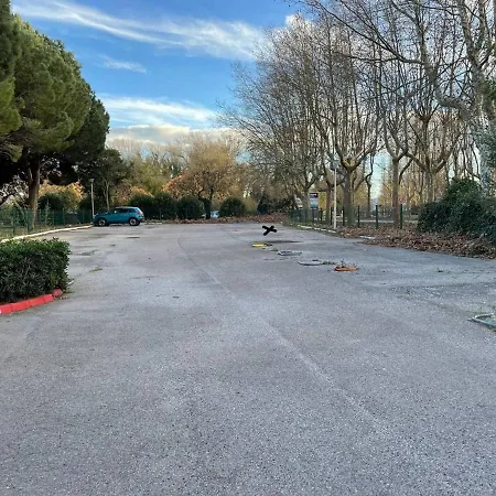Mezzanine 4 Couchages, Animaux Admis, Parking Securise, Proche Commerces - Fr-1-106-85 * Saint-Cyprien (Pyrenees-Orientales)