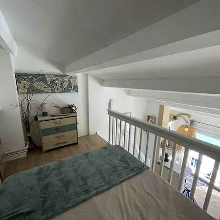 Mezzanine 4 Couchages, Animaux Admis, Parking Securise, Proche Commerces - Fr-1-106-85 Lägenhet *